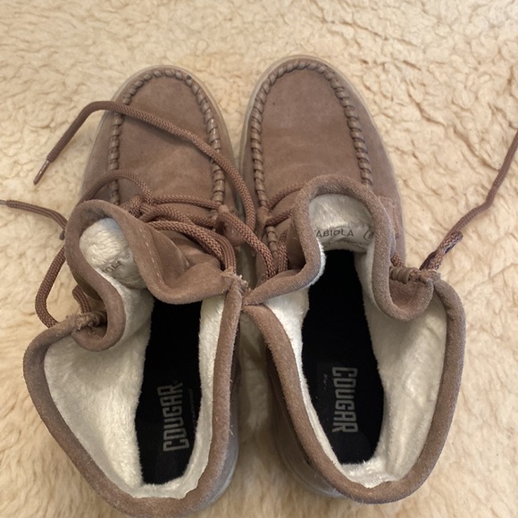 Cougar Fabiola Waterproof Suede Moccasin Boots Tan. women’s size 8 - Picture 5 of 6